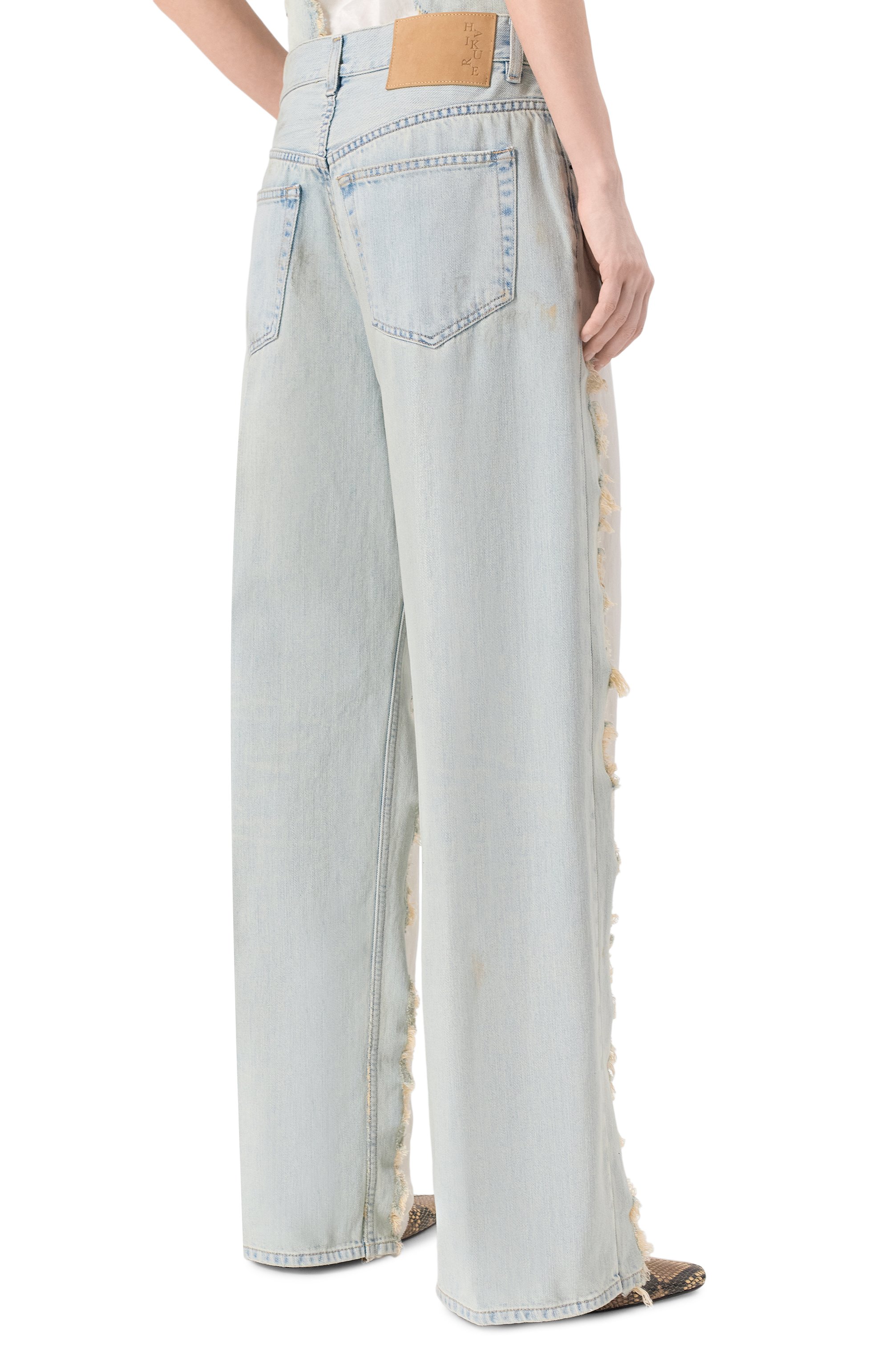 Джинсы bonnie HAIKURE голубого цвета по цене 57150 руб., арт. HEW03330DF204L0935/B0NNIE DUSTY BLUE, фото 4 Джинсы bonnie HAIKURE, арт. HEW03330DF204L0935/B0NNIE DUSTY BLUE, фото 4