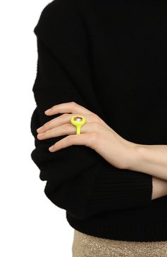 Женское кольцо LILI ARCHIVE салатового цвета, арт. RM19PR | Фото 2 (Региональные ограничения белый список (Axapta Mercury): Не проставлено; Нос: Не проставлено; Материал: Пластик, Керамика)