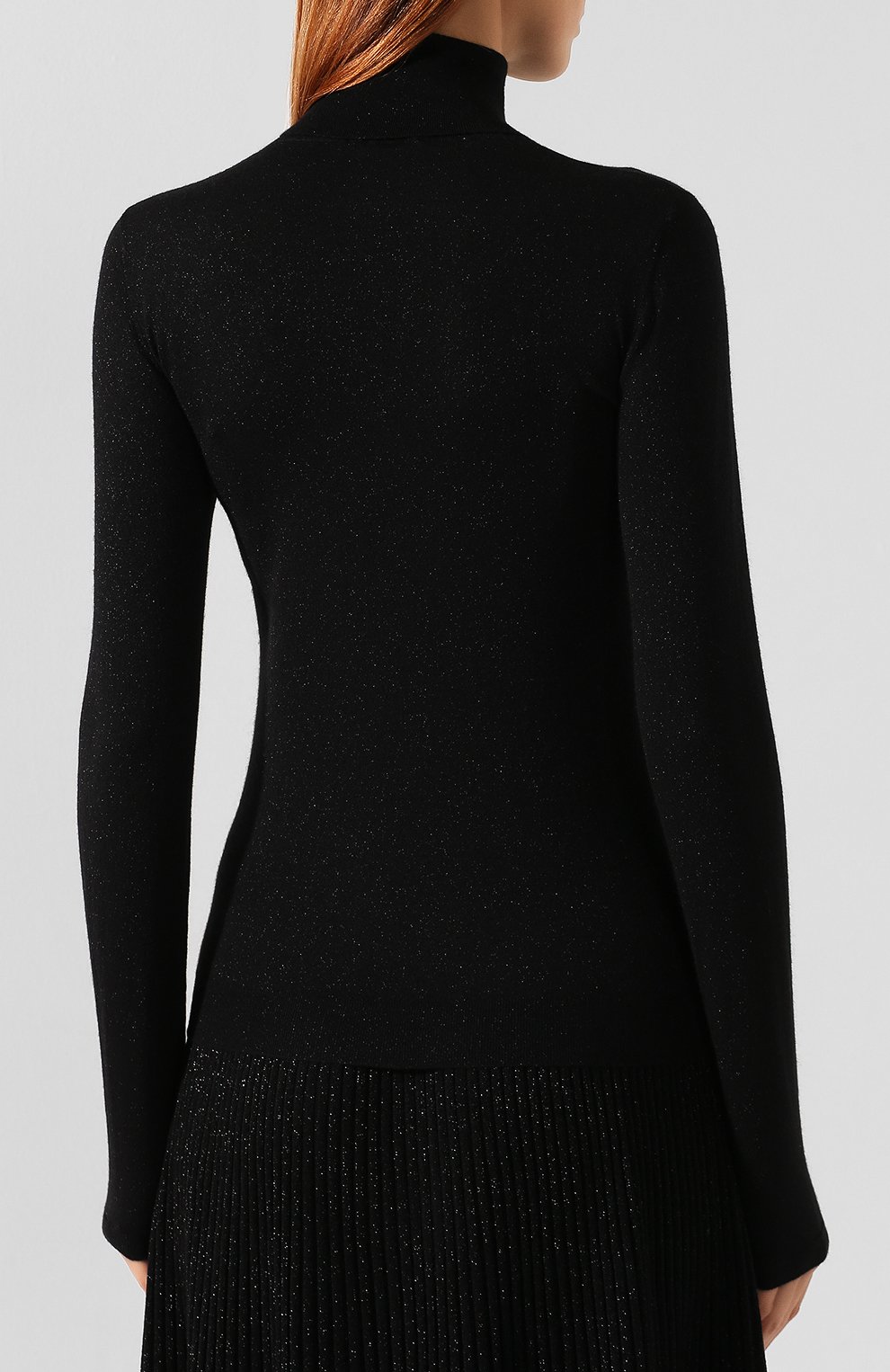 Водолазка из кашемира и шелка BRUNELLO CUCINELLI черного цвета по цене 113500 руб., арт. M41800063P, фото 4 Водолазка из кашемира и шелка BRUNELLO CUCINELLI, арт. M41800063P, фото 4