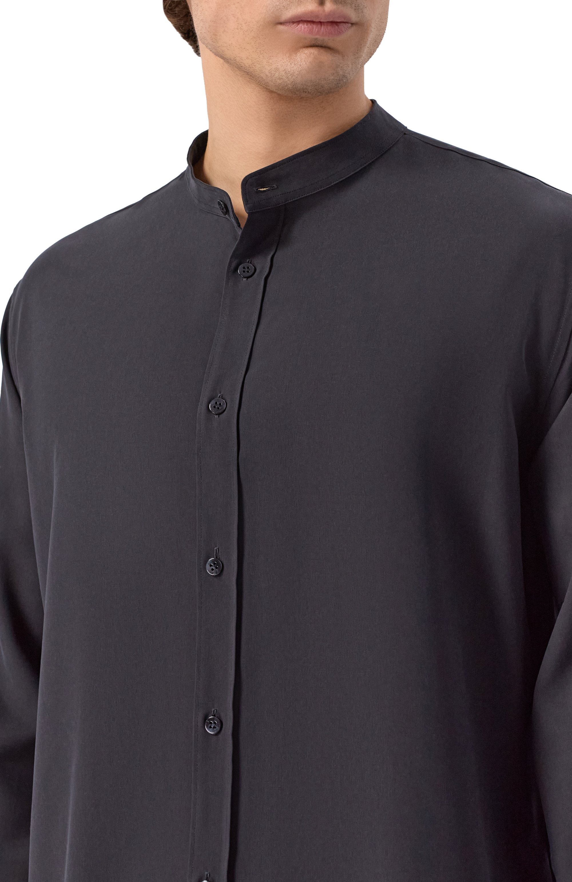 Шелковая рубашка MVST черного цвета по цене 131500 руб., арт. M26.2PM.B008/F121, фото 5 Шелковая рубашка MVST, арт. M26.2PM.B008/F121, фото 5