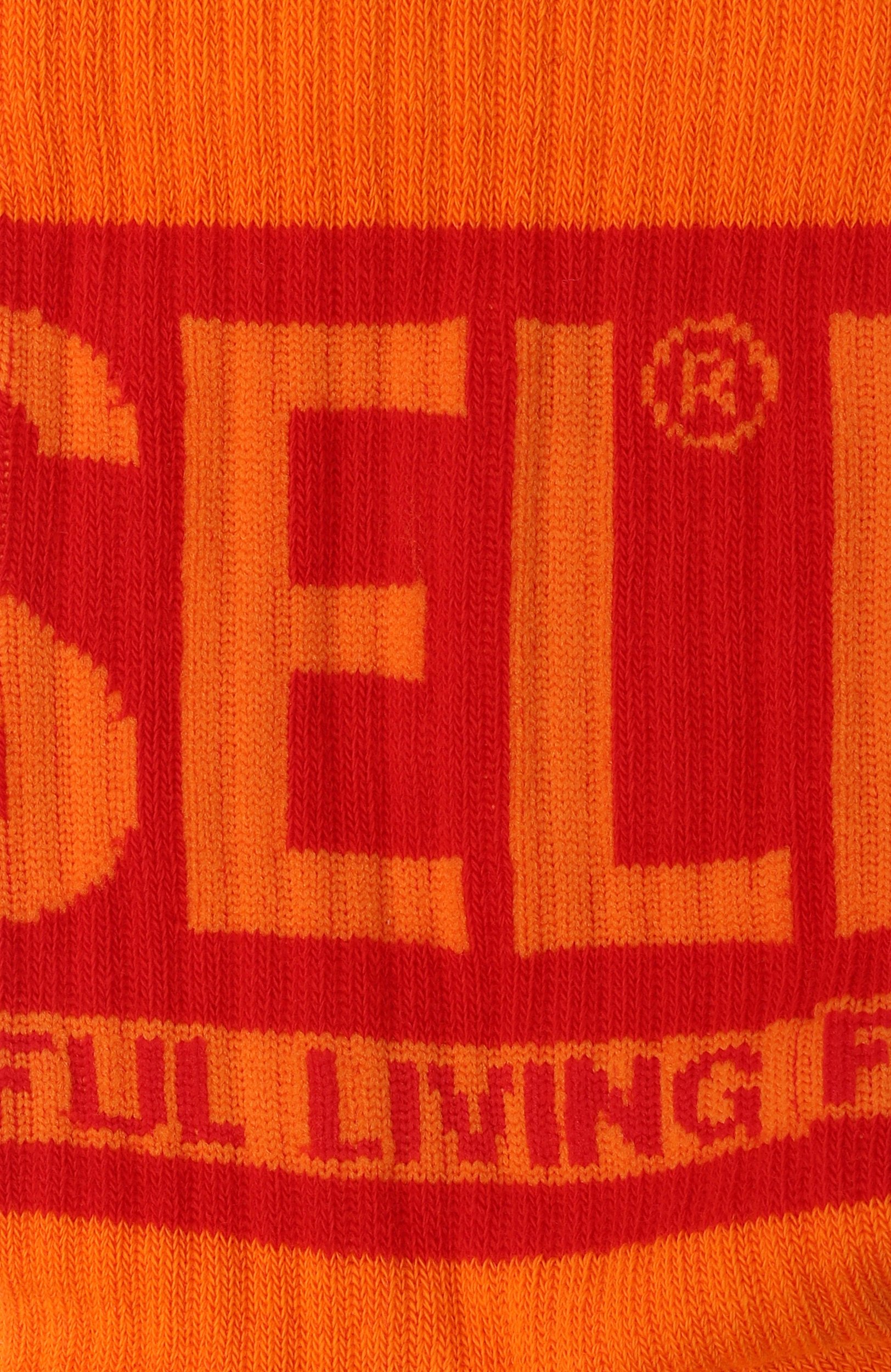 Комплект из трех пар носков DIESEL разноцветного цвета по цене 3980 руб., арт. 00SAYJ/0GFCR, фото 2 Комплект из трех пар носков DIESEL, арт. 00SAYJ/0GFCR, фото 2
