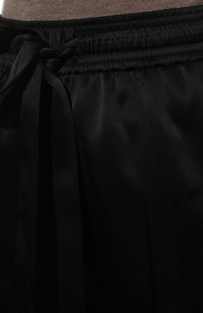 Брюки DOROTHEE SCHUMACHER черного цвета по цене 37050 руб., арт. 548901/SATIN PERFECTI0N, фото 5 Брюки DOROTHEE SCHUMACHER, арт. 548901/SATIN PERFECTI0N, фото 5