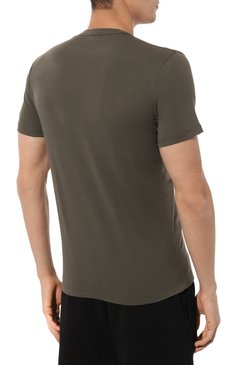 Мужская хлопковая футболка TOM FORD хаки цвета, арт. T4M08104 | Фото 4 (Рукава: Короткие; Материал сплава: Проставлено; Длина (для топов): Стандартные; Драгоценные камни: Проставлено; Материал внешний: Хлопок; Кросс-КТ: домашняя одежда)