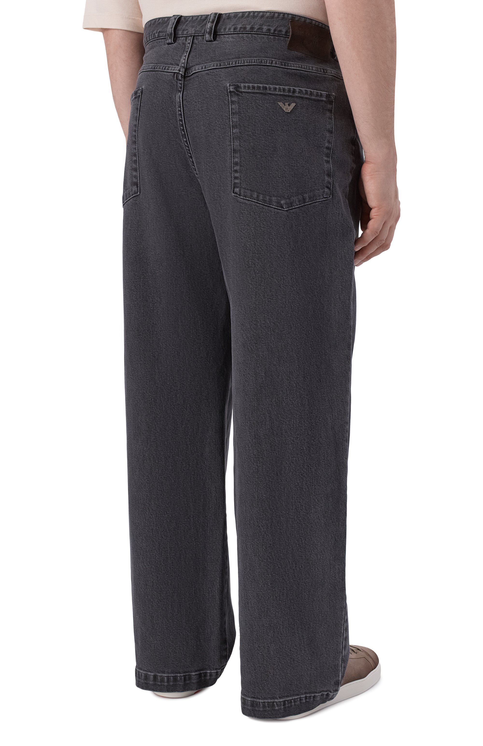 Джинсы EMPORIO ARMANI темно-серого цвета по цене 47050 руб., арт. EM004163/AF23101, фото 4 Джинсы EMPORIO ARMANI, арт. EM004163/AF23101, фото 4