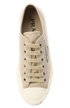 Женские текстильные кеды PRADA бежевого цвета, арт. 1E231M-2OFZ-F0065-035 | Фото 5 (Подошва: Платформа; Материал внешний: Текстиль; Материал утеплителя: Без утеплителя; Драгоценные камни: Проставлено; Материал сплава: Проставлено; Стили: Кэжуэл; Кросс-КТ: Низкие)