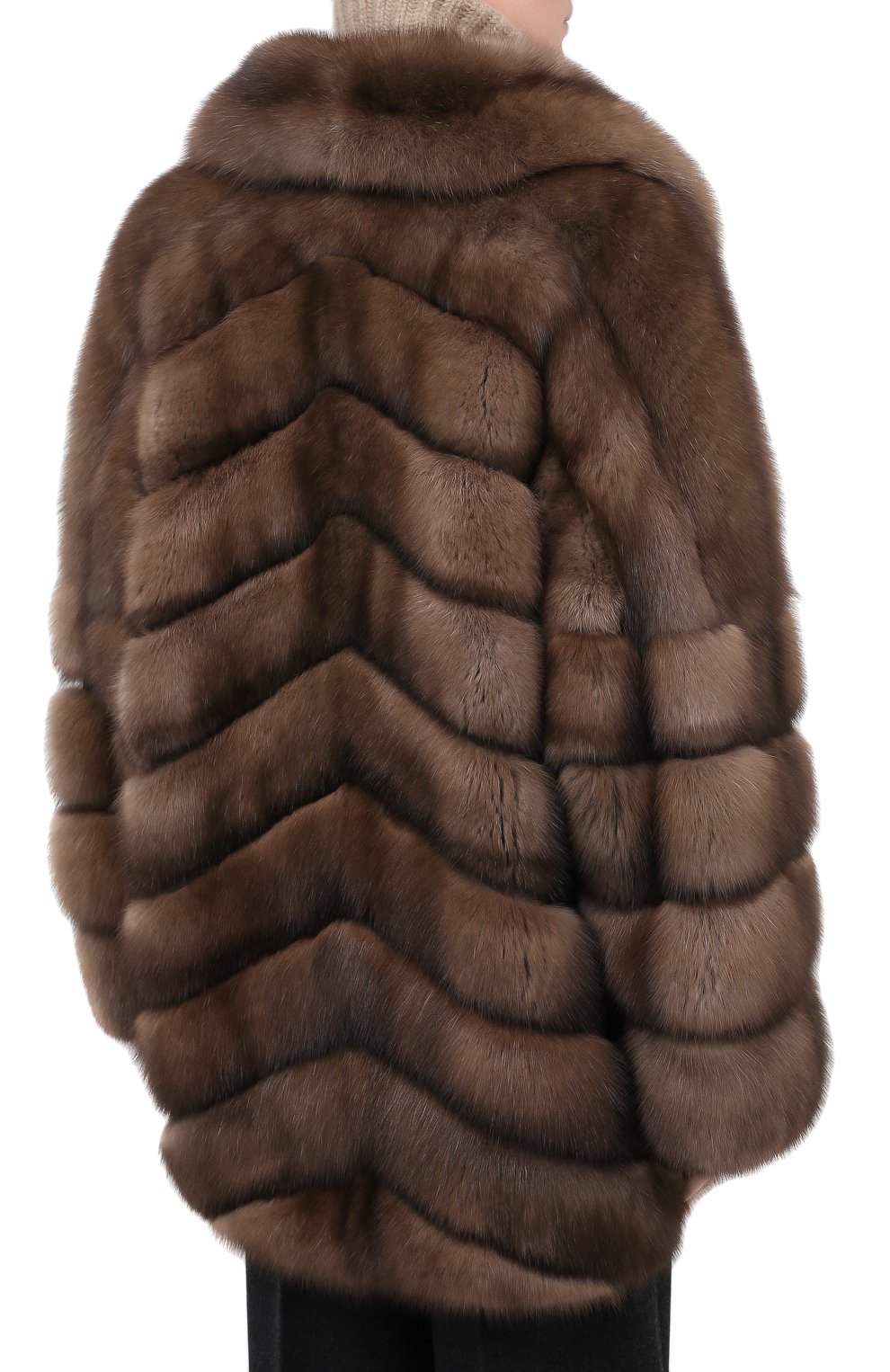 Шуба из меха соболя VICTORIA KUSENKOVA светло-коричневого цвета по цене 3806000 руб., арт. 723600005516, фото 4 Шуба из меха соболя VICTORIA KUSENKOVA, арт. 723600005516, фото 4