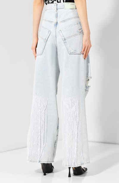 Джинсы свободного кроя OFF-WHITE голубого цвета по цене 85650 руб., арт. 0WYA011F197730647101, фото 4 Джинсы свободного кроя OFF-WHITE, арт. 0WYA011F197730647101, фото 4