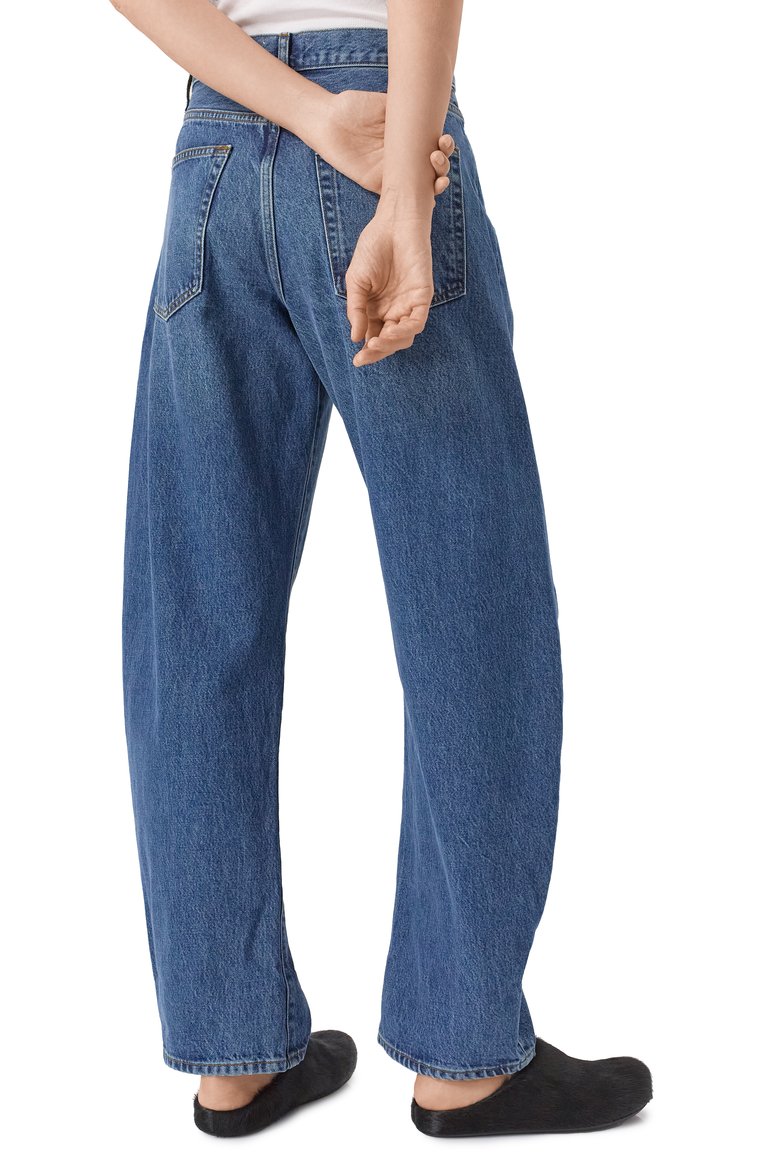 Женские джинсы FRAME DENIM синего цвета, арт. WP25DPAZ05 | Фото 4 (Длина (брюки, джинсы): Стандартные; Кросс-КТ: Деним; Силуэт Ж (брюки и джинсы): Широкие; Материал внешний: Деним, Хлопок; Детали: Делаве; Стили: Гранж)