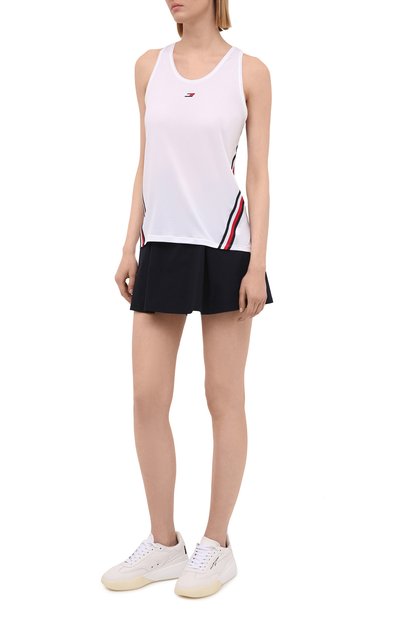 Юбка-шорты TOMMY HILFIGER синего цвета по цене 7490 руб., арт. S10S100982, фото 2 Юбка-шорты TOMMY HILFIGER, арт. S10S100982, фото 2