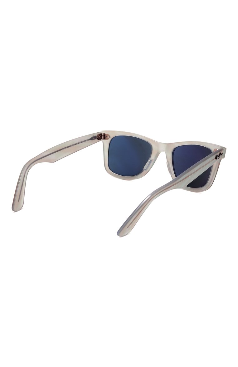 Женские солнцезащитные очки RAY-BAN синего цвета, арт. 2140-1407R5 | Фото 5 (Нос: Не проставлено; Региональные ограничения белый список (Axapta Mercury): Не проставлено; Тип очков: С/з; Материал: Пластик; Кросс-КТ: С/з-унисекс; Очки форма: Квадратные; Оптика Гендер: оптика-унисекс)