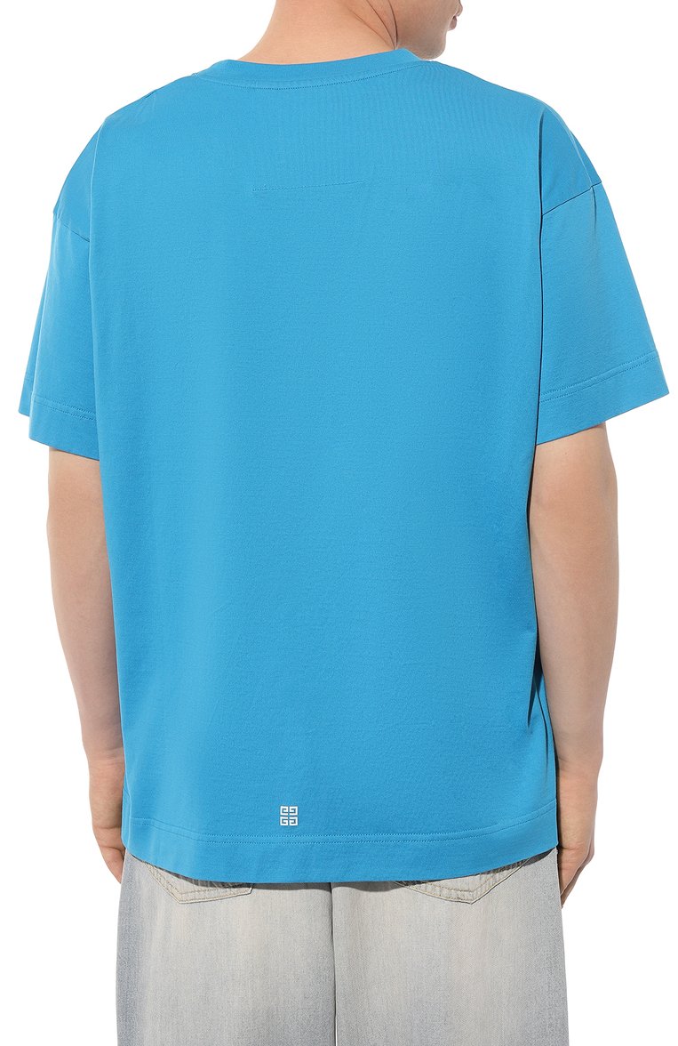 Мужская хлопковая футболка GIVENCHY голубого цвета, арт. BM71JB3YJA | Фото 4 (Рукава: Короткие; Длина (для топов): Стандартные; Материал внешний: Хлопок; Стили: Гранж; Принт: С принтом; Мужское Кросс-КТ: Футболка-одежда; Кросс-КТ: Джерси; Автоматизация ТО: Проставлено; Детали: Без декора; Автоматизация состава: Проставлено)