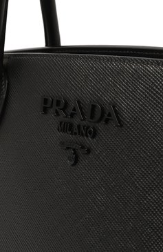 Женская сумка monochrome PRADA черного цвета, арт. 1BA155-2ERX-F0002-3OO | Фото 3 (Сумки-технические: Сумки top-handle; Размер: medium; Материал: Натуральная кожа; Ремень/цепочка: На ремешке)