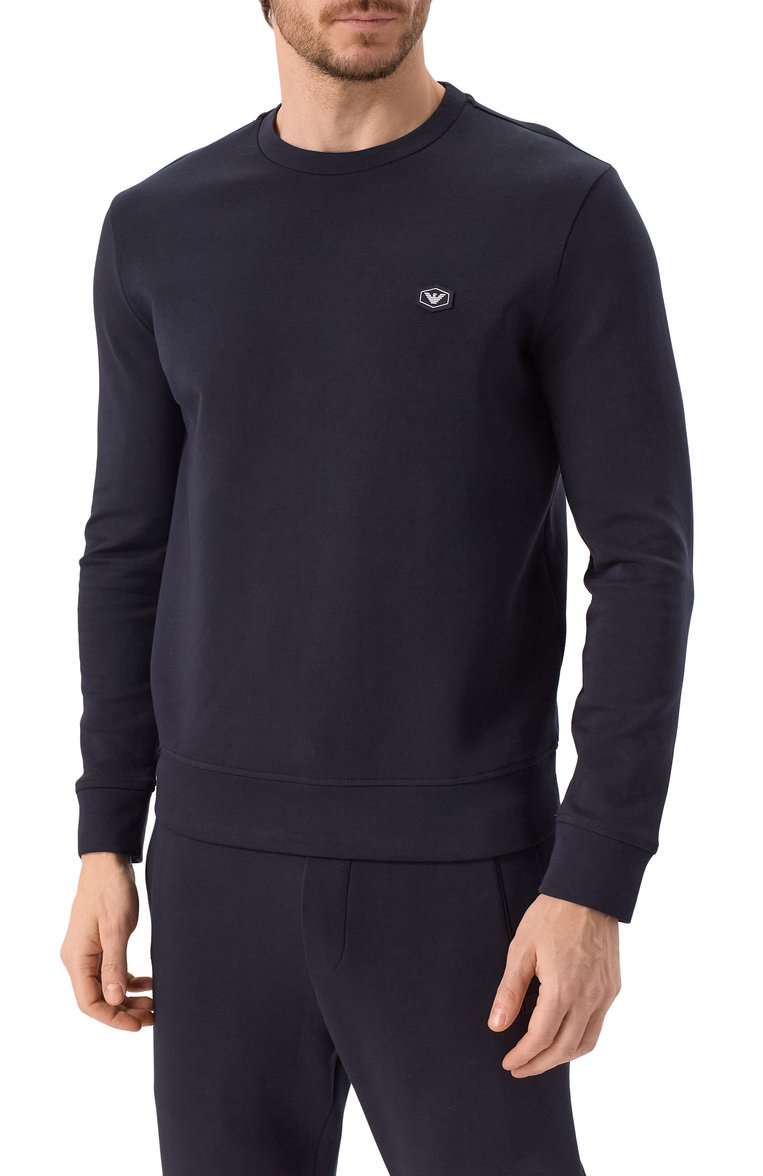 Мужской хлопковый свитшот EMPORIO ARMANI темно-синего цвета, арт. 8N1MD1/1JHSZ | Фото 3 (Драгоценные камни: Проставлено; Рукава: Длинные; Длина (для топов): Стандартные; Материал сплава: Проставлено; Мужское Кросс-КТ: свитшот-одежда; Принт: Без принта; Стили: Спорт-шик; Материал внешний: Хлопок)