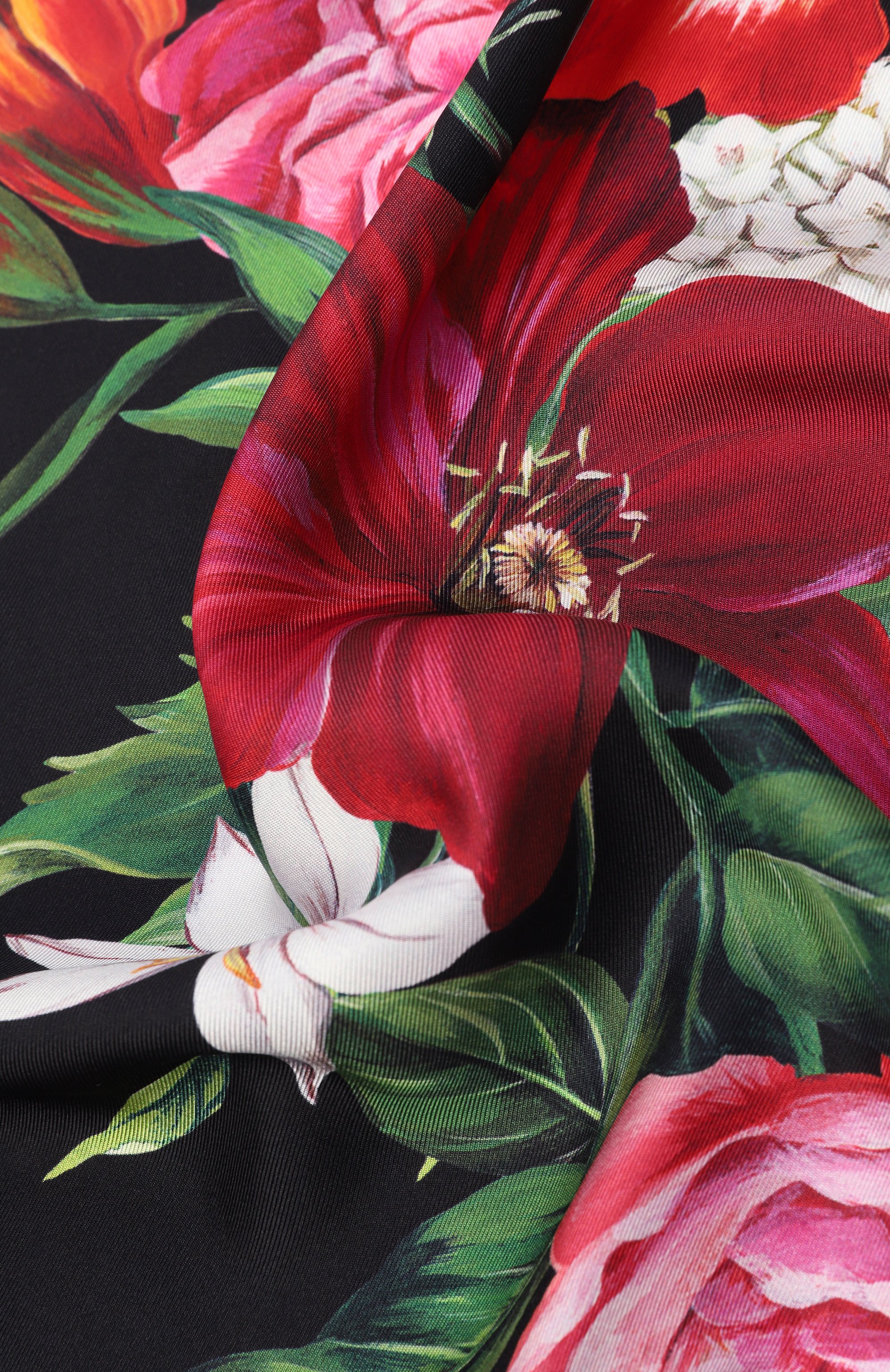 Шелковый платок DOLCE & GABBANA розового цвета по цене 69950 руб., арт. FN090R/GDC7A, фото 3 Шелковый платок DOLCE & GABBANA, арт. FN090R/GDC7A, фото 3