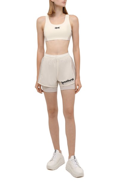 Шорты reebok x victoria beckham REEBOK кремового цвета по цене 9970 руб., арт. H30226, фото 2 Шорты reebok x victoria beckham REEBOK, арт. H30226, фото 2