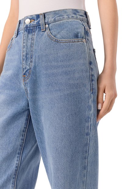 Джинсы DUNST голубого цвета по цене 13900 руб., арт. UDPA5C217B1, фото 5 Джинсы DUNST, арт. UDPA5C217B1, фото 5