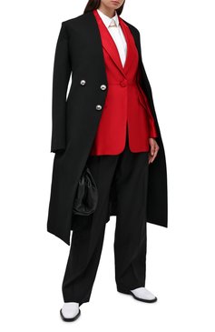 Женский шелковый жакет ALEXANDER MCQUEEN красного цвета, арт. 636289/QBAAW | Фото 3 (Материал подклада: Синтетический материал; Рукава: Длинные; Материал внешний: Шелк; 1-2-бортные: Однобортные; Женское Кросс-КТ: Жакет-одежда; Случай: Вечерний; Длина (для топов): Удлиненные)