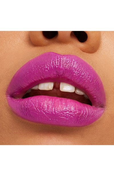 Губная помада macximal sleek satin, оттенок violet vapor (3,5g) MAC цвета по цене 2990 руб., арт. NW9M-15, фото 4 Губная помада macximal sleek satin, оттенок violet vapor (3,5g) MAC, арт. NW9M-15, фото 4