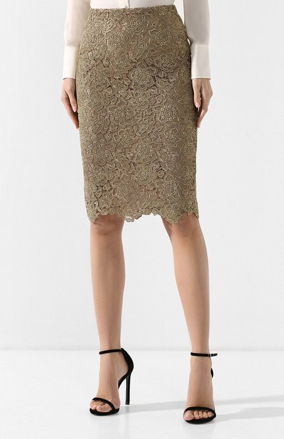 Кружевная юбка VALENTINO золотого цвета по цене 241000 руб., арт. RB3RA4I04GD, фото 3 Кружевная юбка VALENTINO, арт. RB3RA4I04GD, фото 3