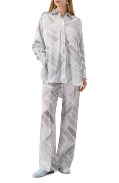 Женские замшевые лоферы KITON светло-голубого цвета, арт. D57803N01008 | Фото 2 (Материал внутренний: Натуральная кожа; Драгоценные камни: Проставлено; Каблук высота: Низкий; Материал сплава: Проставлено; Подошва: Плоская; Материал внешний: Замша, Натуральная кожа)