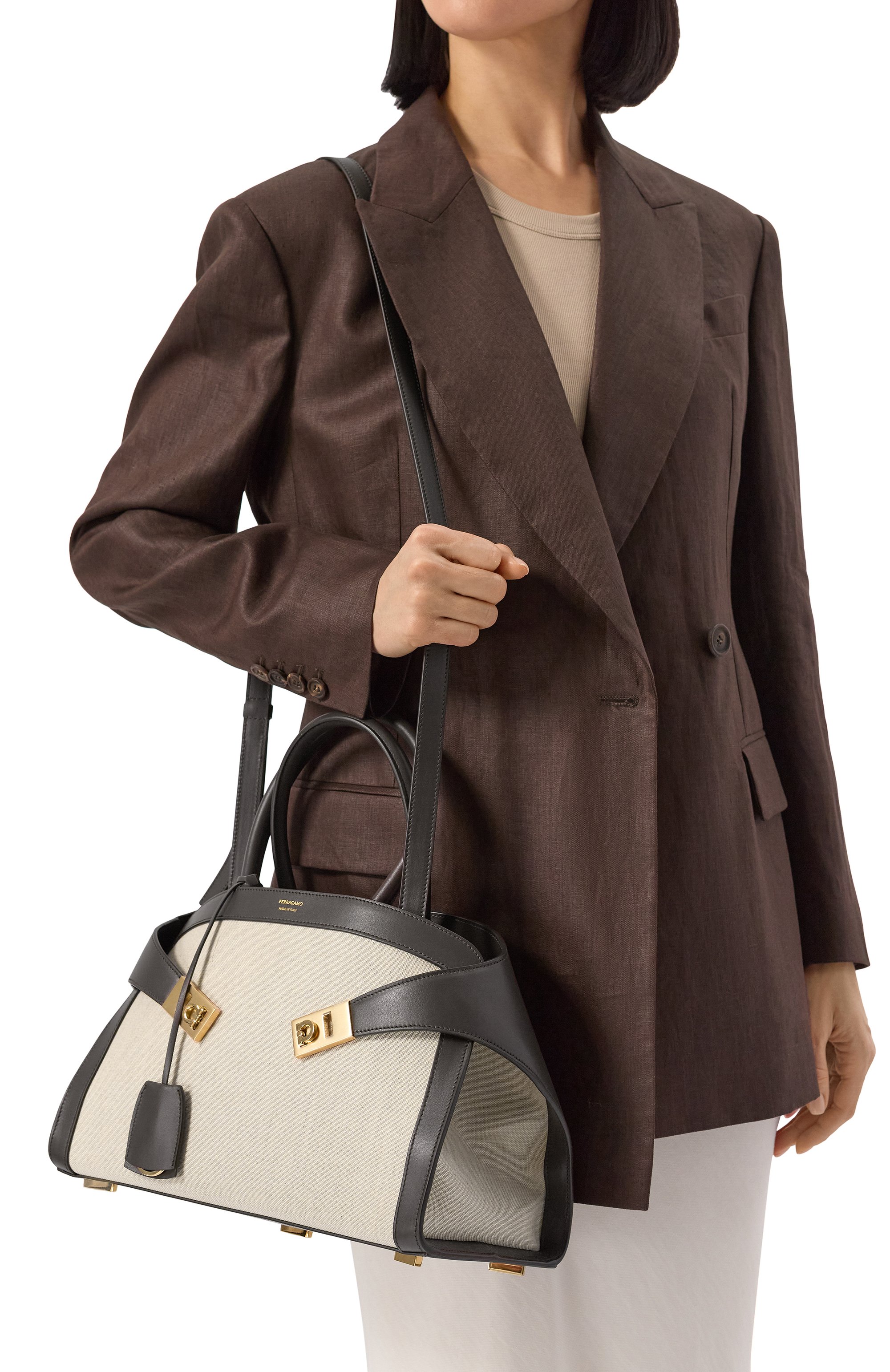 Сумка hug medium FERRAGAMO, арт. 216377/768825, фото 2