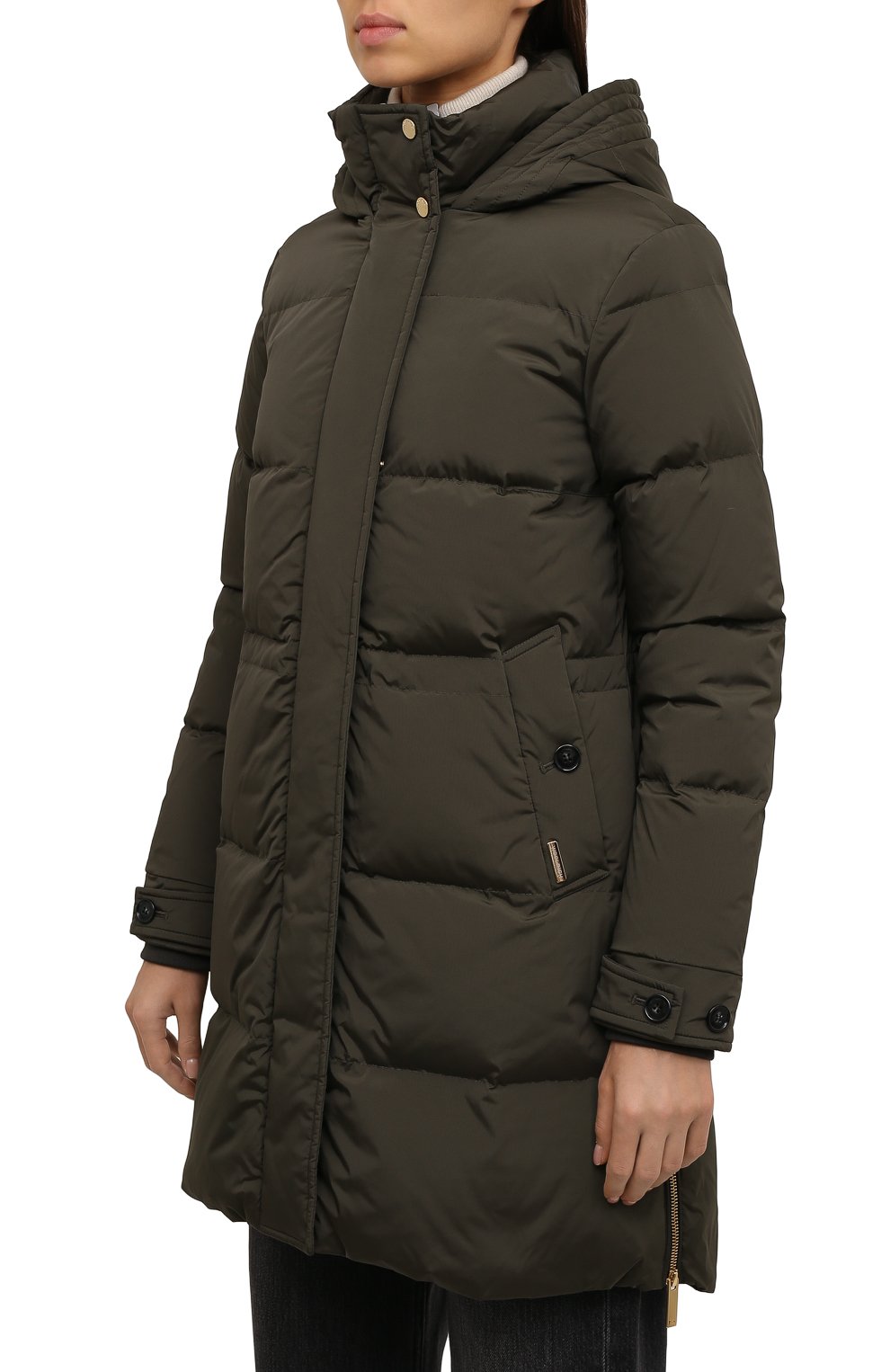 Пуховик WOOLRICH темно-зеленого цвета по цене 77150 руб., арт. CFWW0U0514FR/UT1148, фото 3 Пуховик WOOLRICH, арт. CFWW0U0514FR/UT1148, фото 3