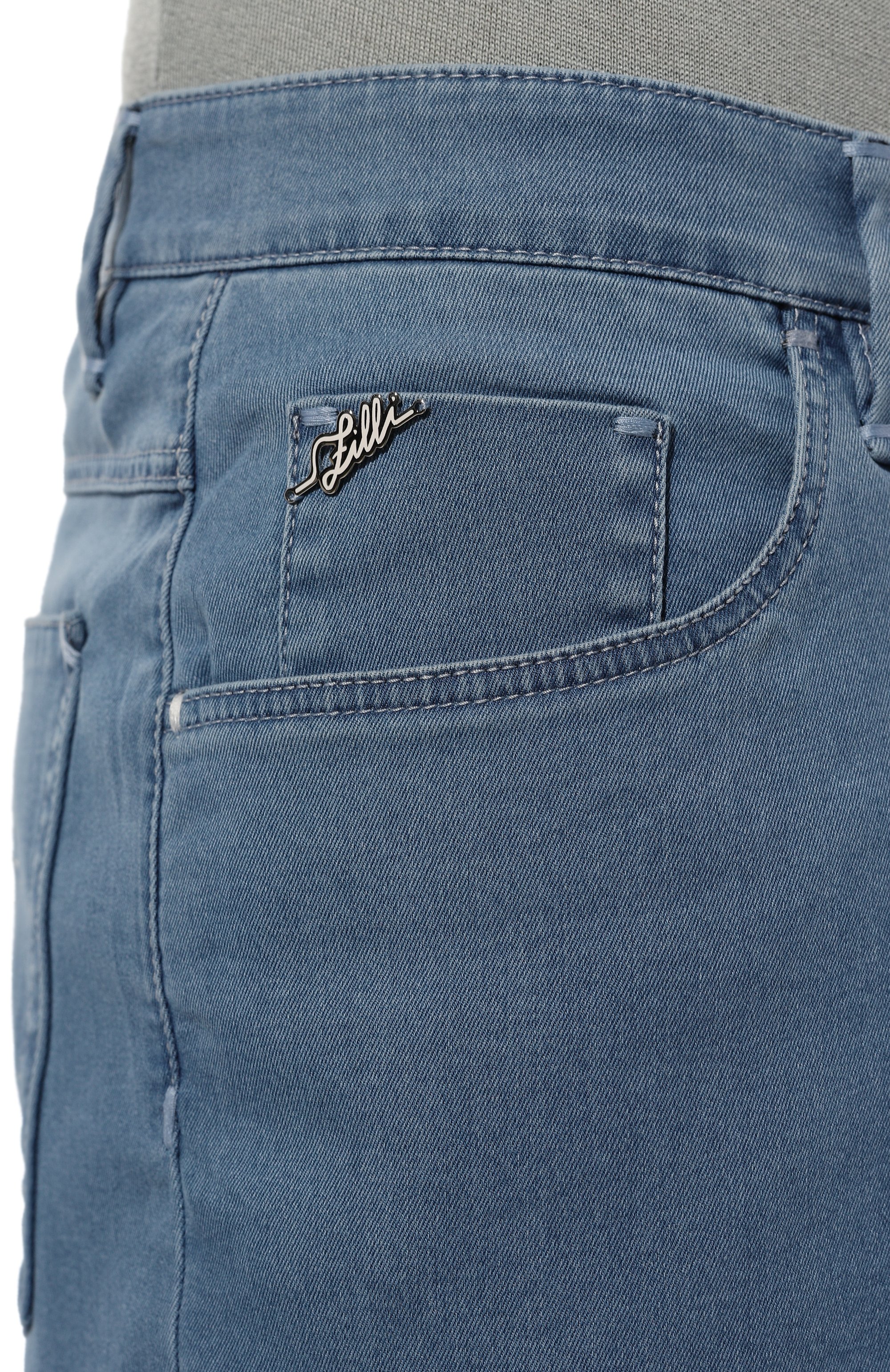 Джинсовые шорты ZILLI синего цвета по цене 99500 руб., арт. J5TS04M0440VZP000M, фото 5 Джинсовые шорты ZILLI, арт. J5TS04M0440VZP000M, фото 5