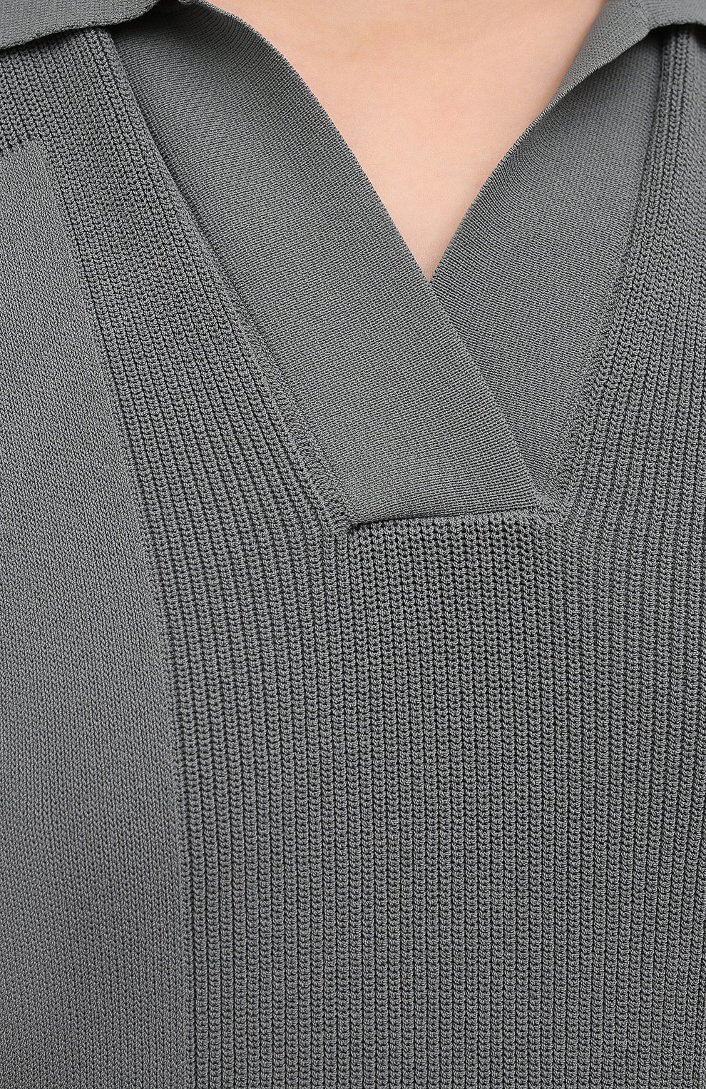 Пуловер из вискозы JACQUEMUS зеленого цвета по цене 22700 руб., арт. 203KN59/202510, фото 5 Пуловер из вискозы JACQUEMUS, арт. 203KN59/202510, фото 5