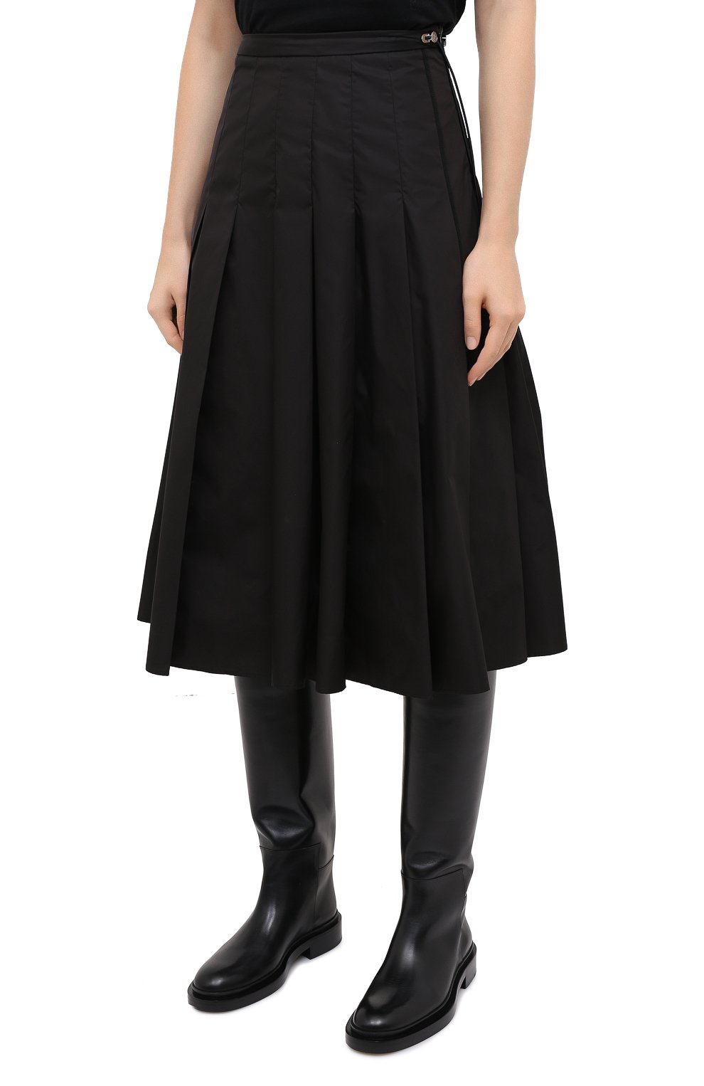Юбка MONCLER черного цвета по цене 48200 руб., арт. F2-093-2D712-00-C0068, фото 3 Юбка MONCLER, арт. F2-093-2D712-00-C0068, фото 3