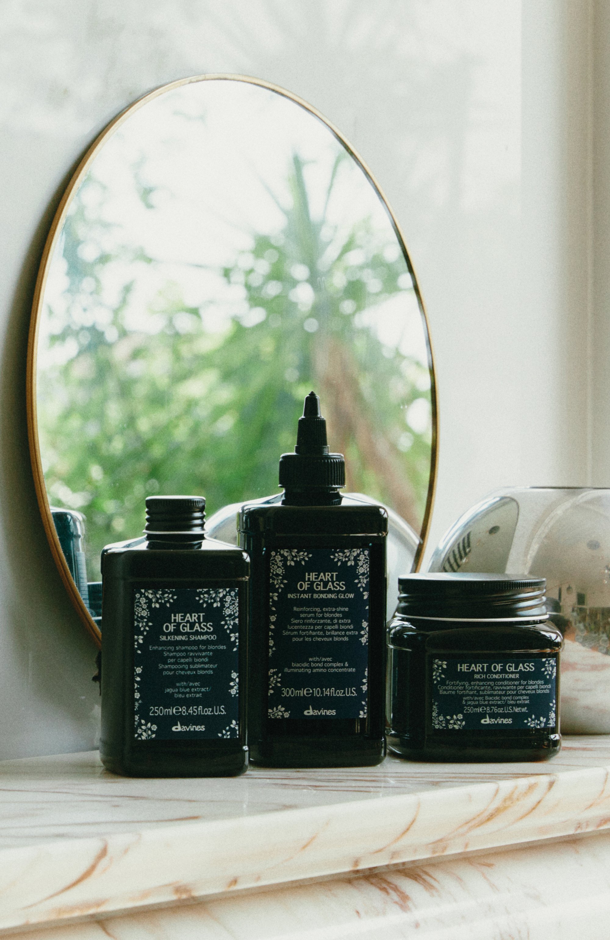 Мгновенная сыворотка-бондинг для сияния светлых волос heart of glass (300ml) DAVINES, арт. 72018, фото 2