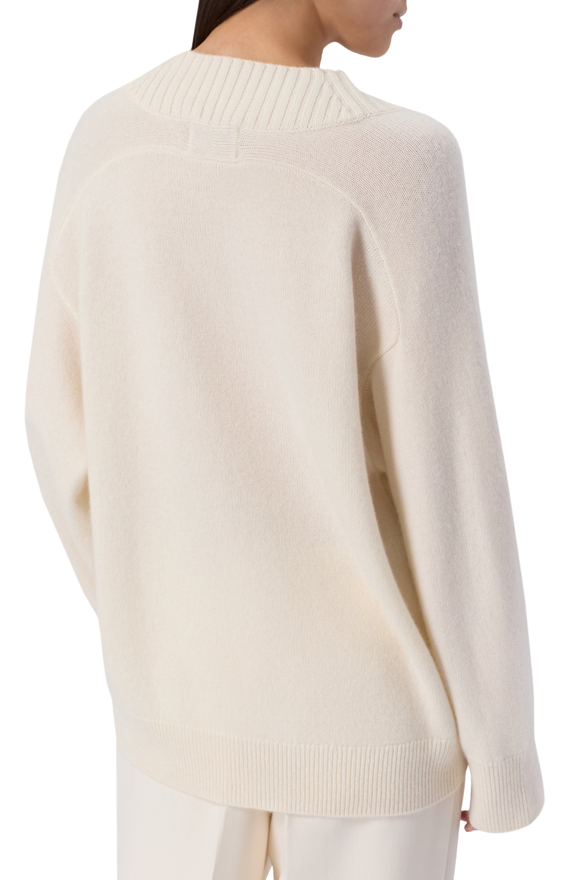 Кашемировый пуловер LOULOU DE SAISON кремового цвета по цене 59950 руб., арт. SAGE, фото 4 Кашемировый пуловер LOULOU DE SAISON, арт. SAGE, фото 4