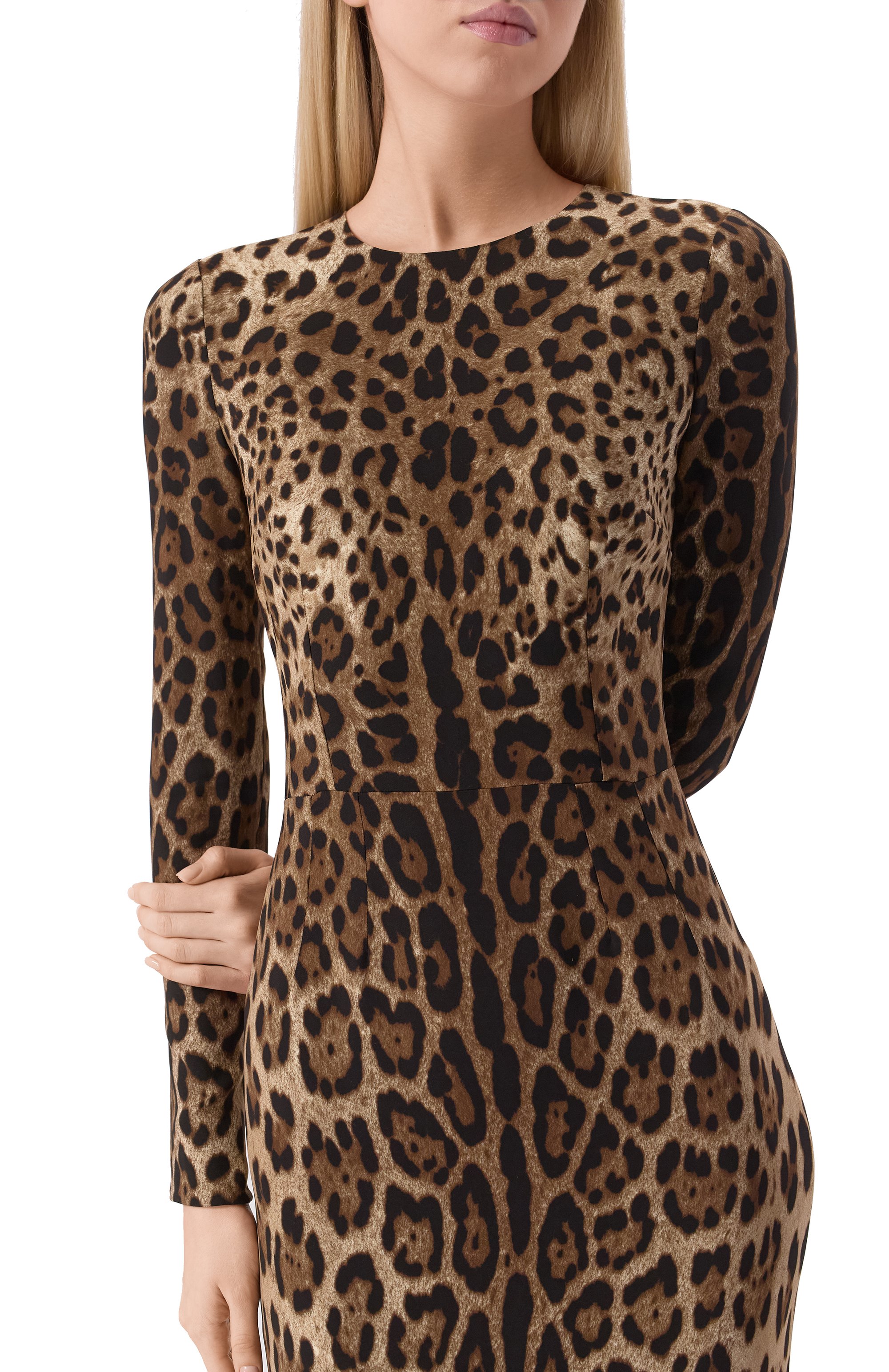 Платье из вискозы DOLCE & GABBANA леопардового цвета по цене 225000 руб., арт. F6ZJ7T/GDCLY, фото 5 Платье из вискозы DOLCE & GABBANA, арт. F6ZJ7T/GDCLY, фото 5