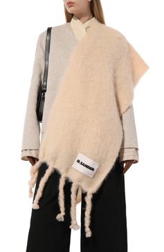 Женский шерстяной шарф JIL SANDER светло-розового цвета, арт. J52TE0014/J40041 | Фото 3 (Материал: Шерсть, Текстиль; Нос: Не проставлено; Материал сплава: Проставлено)