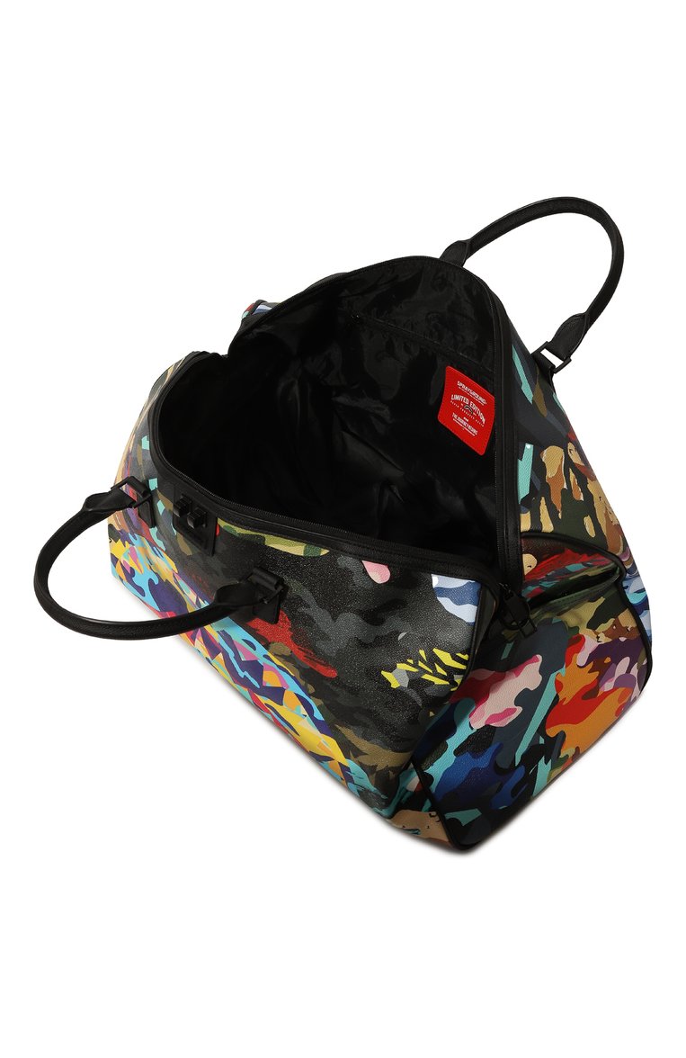 Детская дорожная сумка SPRAYGROUND разноцветного цвета, арт. 910D6036NSZ | Фото 3 (Материал: Экоко�жа; Материал сплава: Проставлено; Нос: Не проставлено)