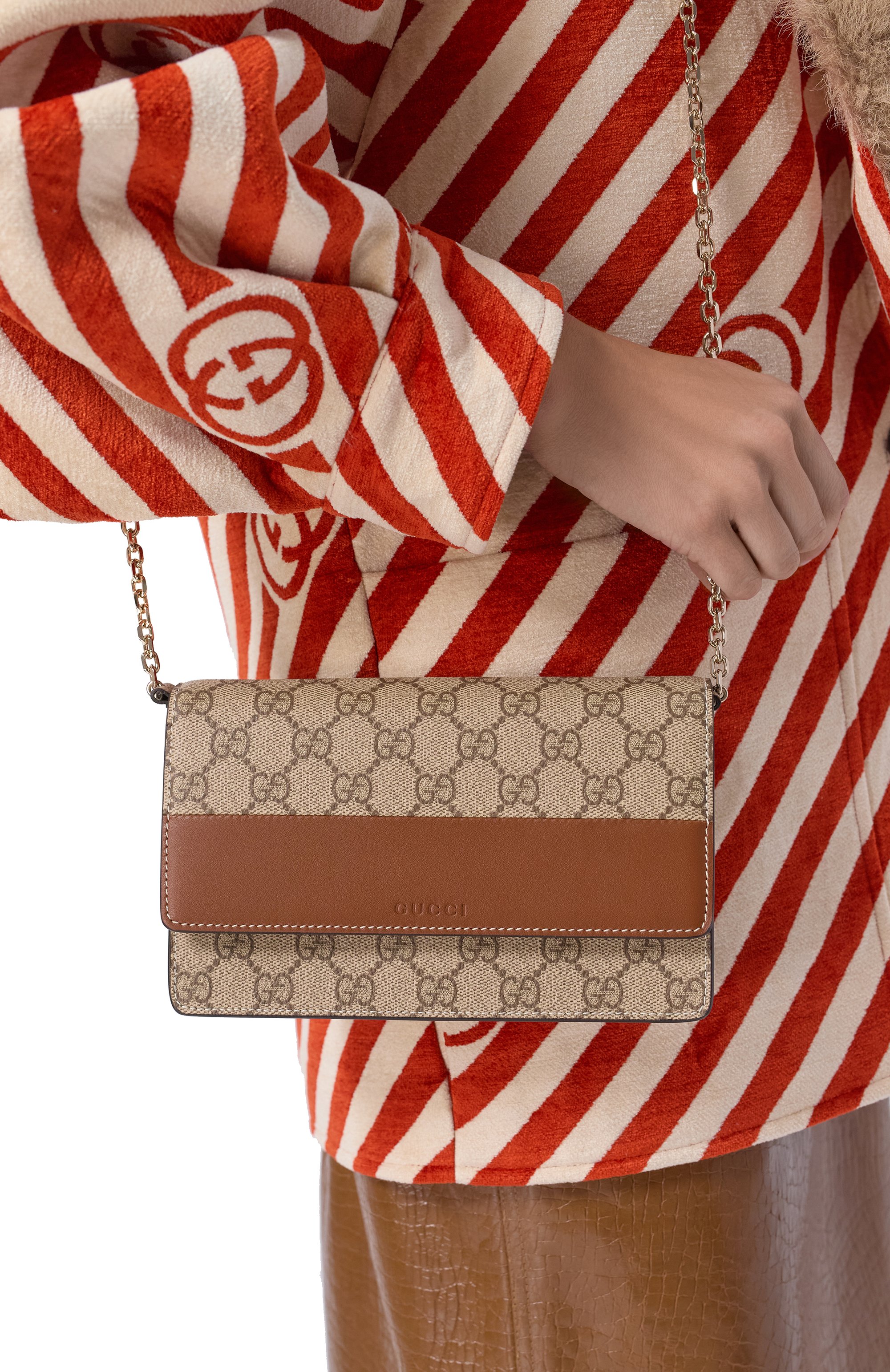 Сумка gg emblem GUCCI, арт. 838151/AAEV2, фото 2
