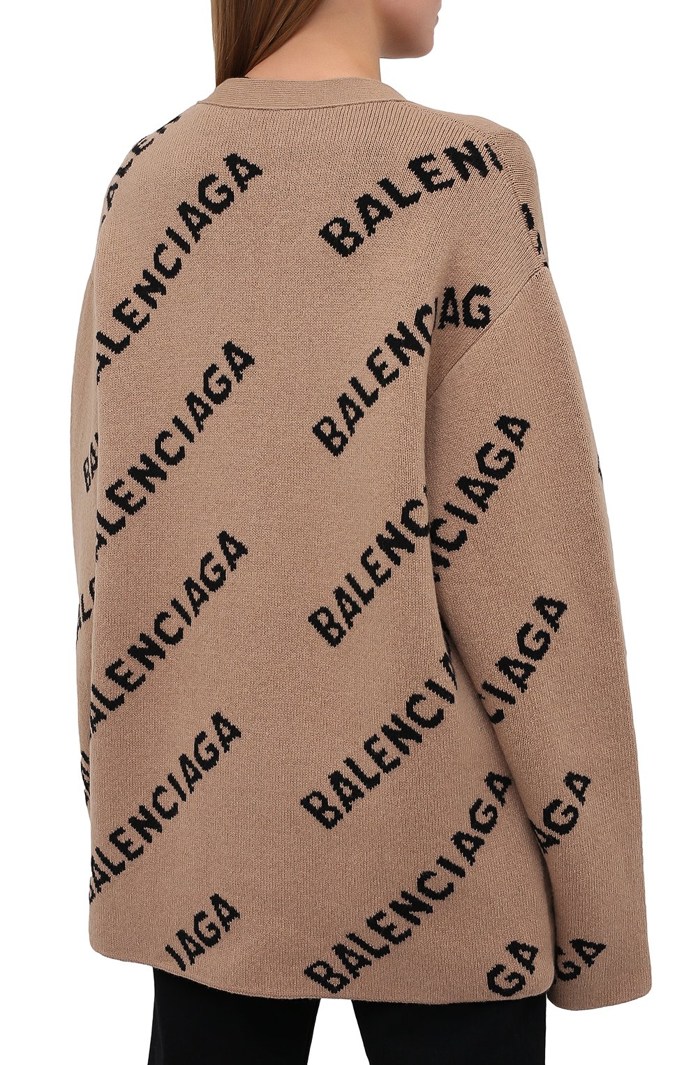 Шерстяной кардиган BALENCIAGA бежевого цвета по цене 106500 руб., арт. 652394/T1567, фото 4 Шерстяной кардиган BALENCIAGA, арт. 652394/T1567, фото 4