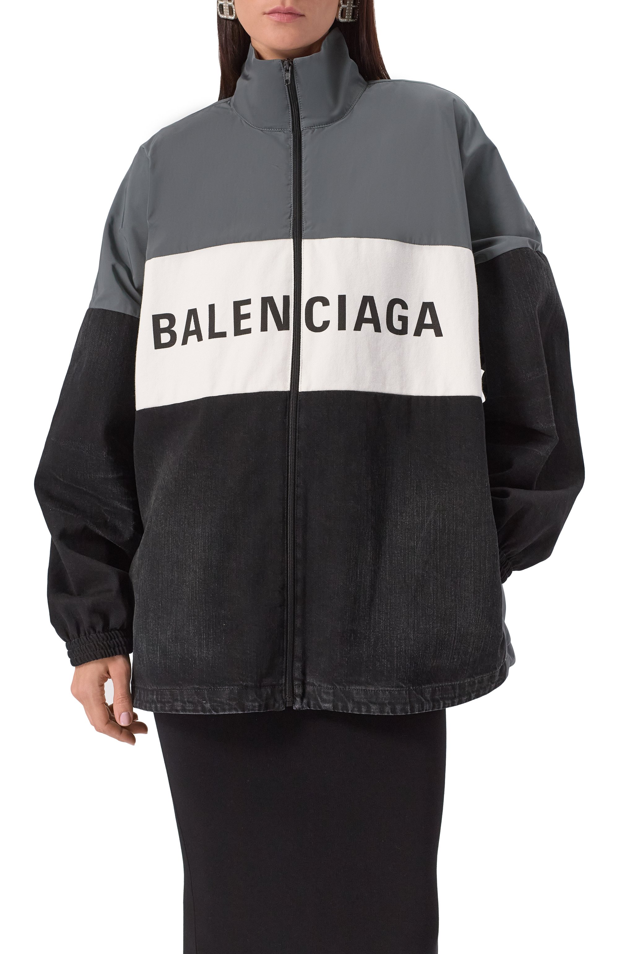 Комбинированная куртка BALENCIAGA черного цвета по цене 351500 руб., арт. 822843/TRW58, фото 3 Комбинированная куртка BALENCIAGA, арт. 822843/TRW58, фото 3