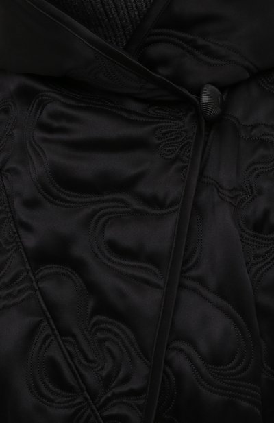 Утепленное пальто GIORGIO ARMANI черного цвета по цене 779500 руб., арт. 1WH0L075/T030N, фото 5 Утепленное пальто GIORGIO ARMANI, арт. 1WH0L075/T030N, фото 5