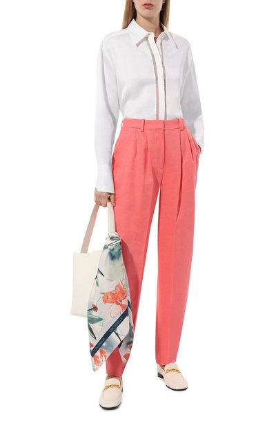 Шелковый платок COCCINELLE разноцветного цвета по цене 14500 руб., арт. E7QBZ380101, фото 2 Шелковый платок COCCINELLE, арт. E7QBZ380101, фото 2