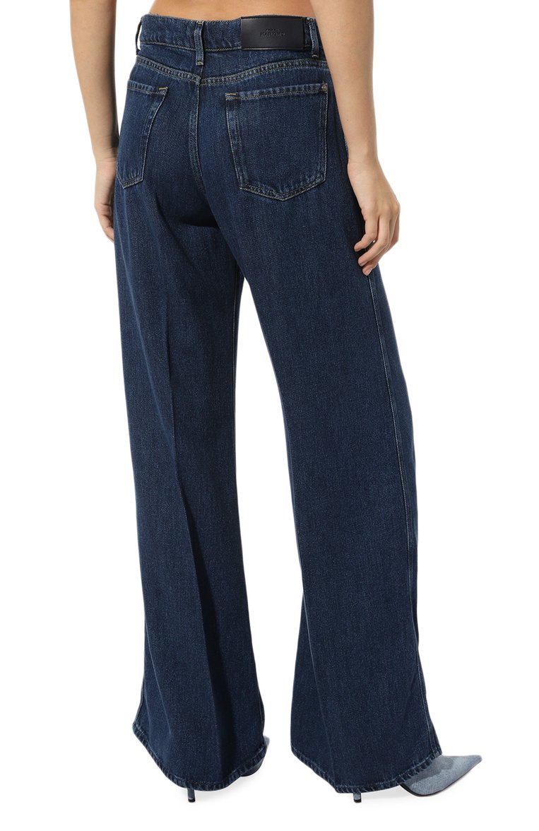 Женские джинсы 7 FOR ALL MANKIND синего цвета, арт. JSP0C860BN | Фото 4 (Длина (брюки, джинсы): Удлиненные; Кросс-КТ: Деним; Силуэт Ж (брюки и джинсы): Расклешенные; Материал внешний: Хлопок, Деним)