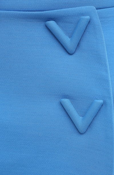 Юбка-шорты VALENTINO голубого цвета по цене 119000 руб., арт. UB3RA6N01CF, фото 5 Юбка-шорты VALENTINO, арт. UB3RA6N01CF, фото 5