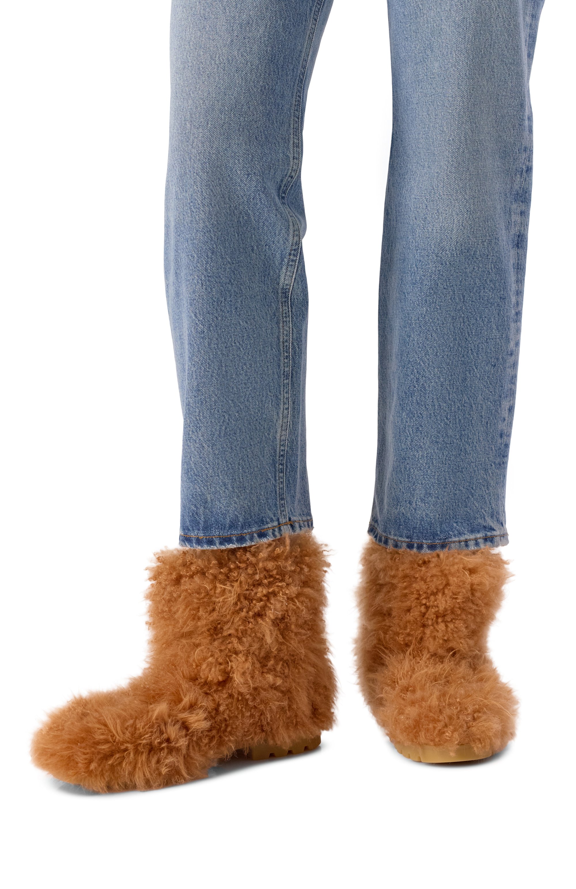 Меховые полусапоги SANTONI светло-коричневого цвета по цене 244000 руб., арт. WTDG71964AMRA0UB, фото 2 Меховые полусапоги SANTONI, арт. WTDG71964AMRA0UB, фото 2