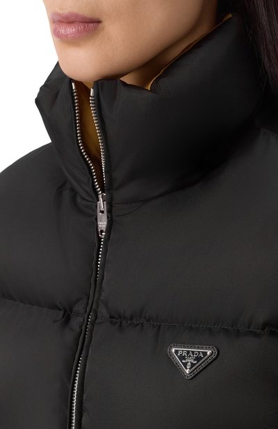 Пуховик PRADA черного цвета по цене 325000 руб., арт. 29D056/1WQ8, фото 5 Пуховик PRADA, арт. 29D056/1WQ8, фото 5