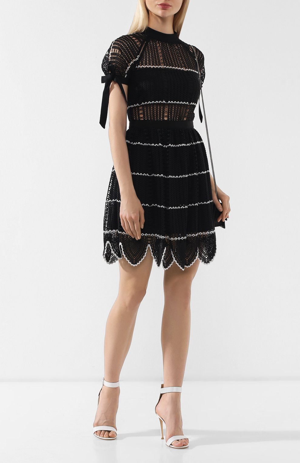 Вязаное платье SELF-PORTRAIT черного цвета по цене 29850 руб., арт. SP20-076, фото 2 Вязаное платье SELF-PORTRAIT, арт. SP20-076, фото 2