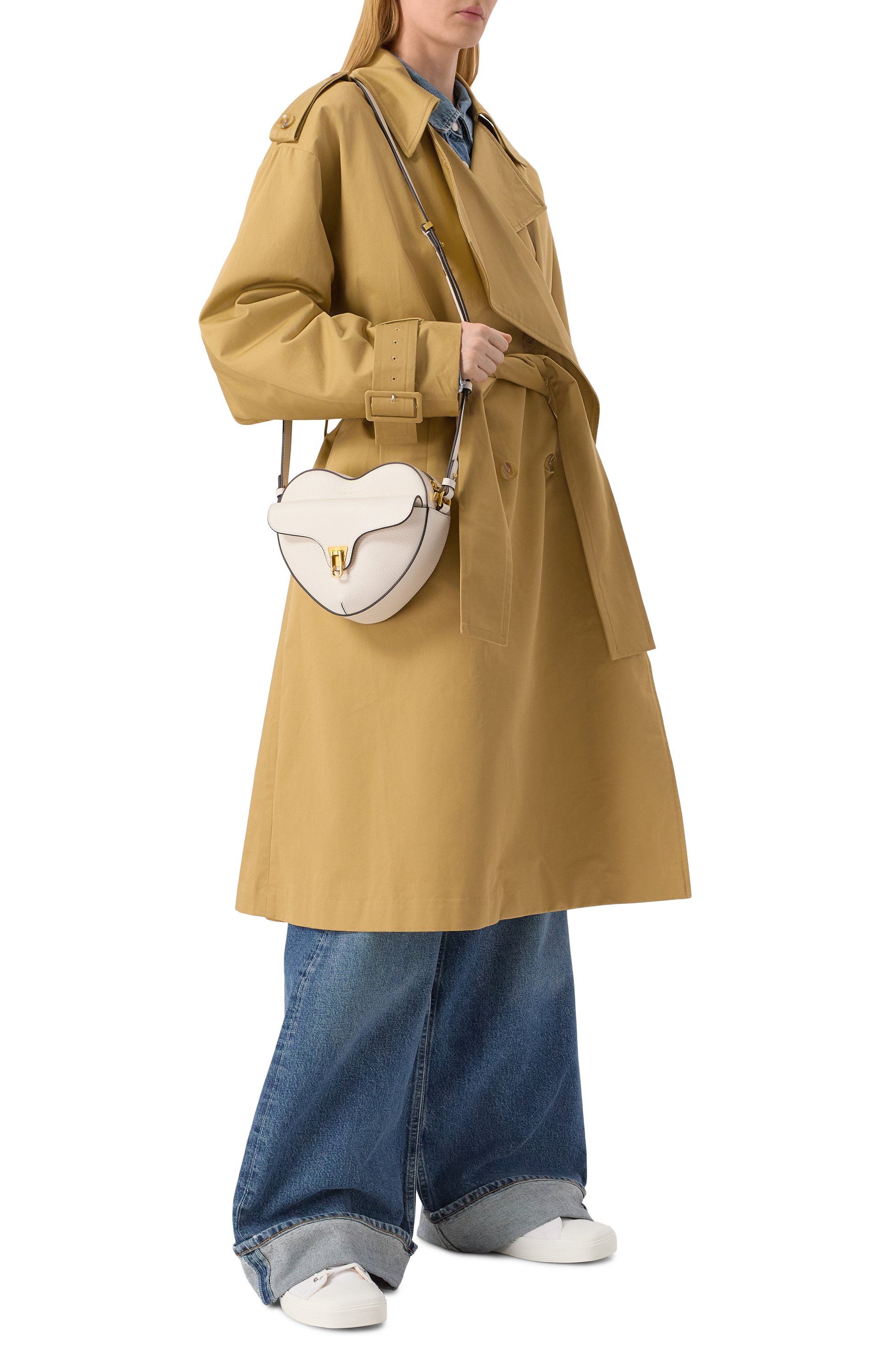 Сумка beat soft mini COCCINELLE кремового цвета по цене 32450 руб., арт. E1MF6550101, фото 7 Сумка beat soft mini COCCINELLE, арт. E1MF6550101, фото 7