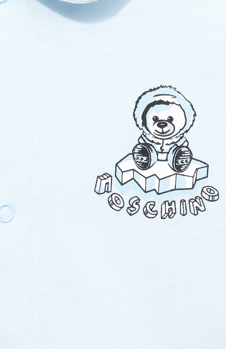 Детский хлопковый комбинезон MOSCHINO голубого цвета, арт. MMY053/LAA10 | Фото 3 (Материал внешний: Хлопок; Нос: Не проставлено; Ростовка одежда: 0 - 3 мес | 50 - 60 см, 3 мес | 62 см, 6 мес | 68 см, 9 мес | 74 см, 12 мес | 80 см)