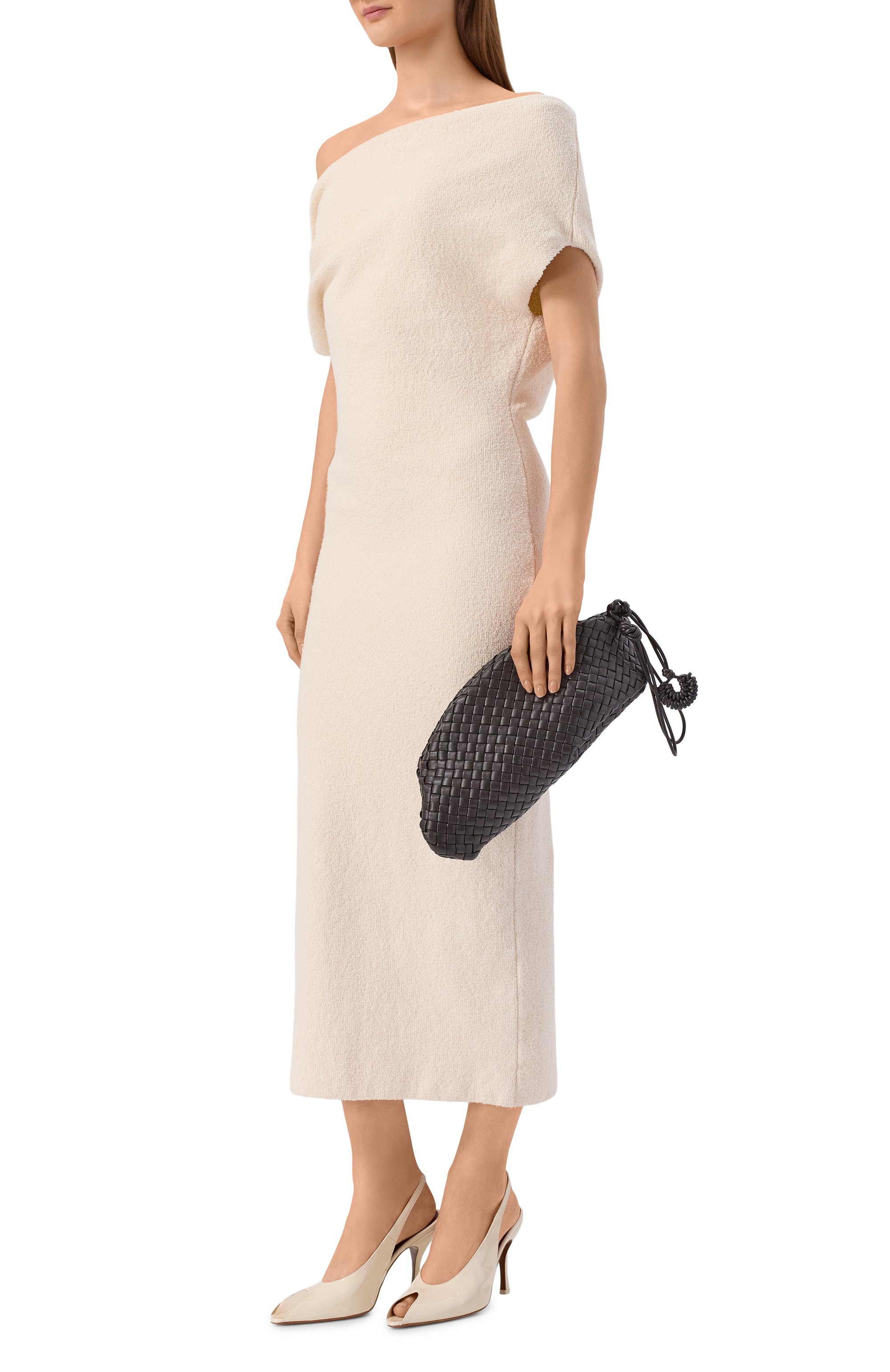 Клатч onda small BOTTEGA VENETA темно-коричневого цвета по цене 538000 руб., арт. 867352/V01D1, фото 3 Клатч onda small BOTTEGA VENETA, арт. 867352/V01D1, фото 3