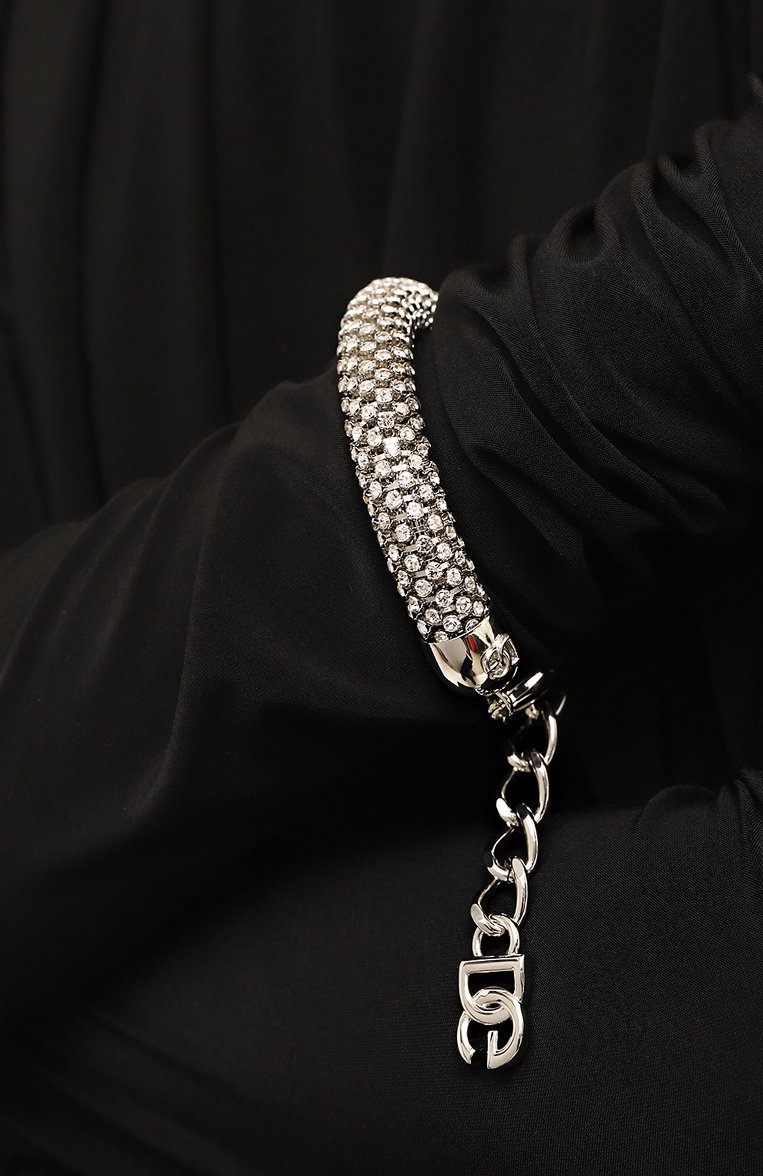 Женский браслет DOLCE & GABBANA серебряного цвета, арт. WBP8S1 W1111 | Фото 2 (Нос: Не проставлено; Региональные ограничения белый список (Axapta Mercury): Не проставлено; Материал: Металл)