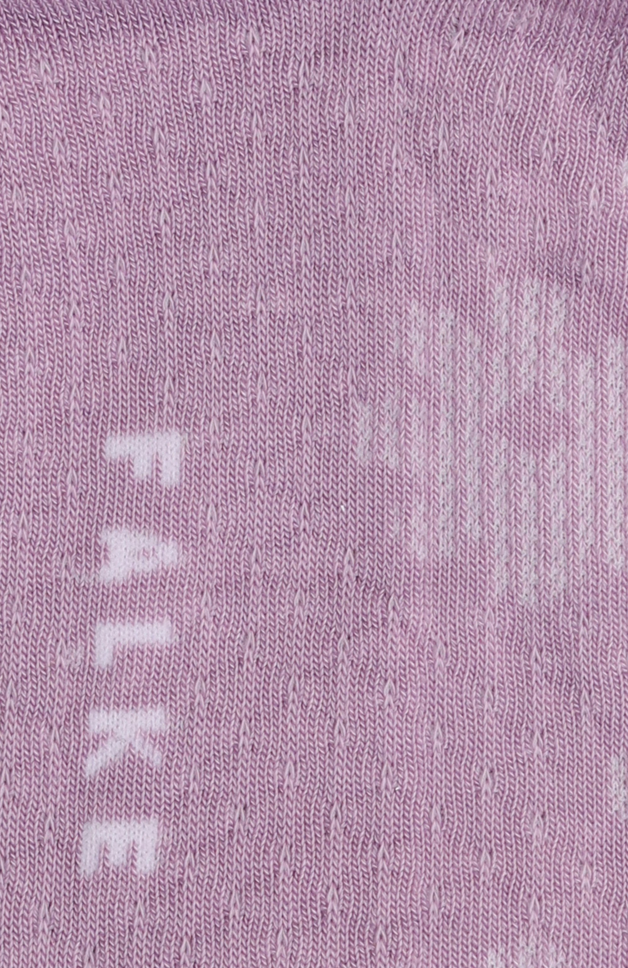 Носки FALKE розового цвета по цене 2470 руб., арт. 46908, фото 2 Носки FALKE, арт. 46908, фото 2