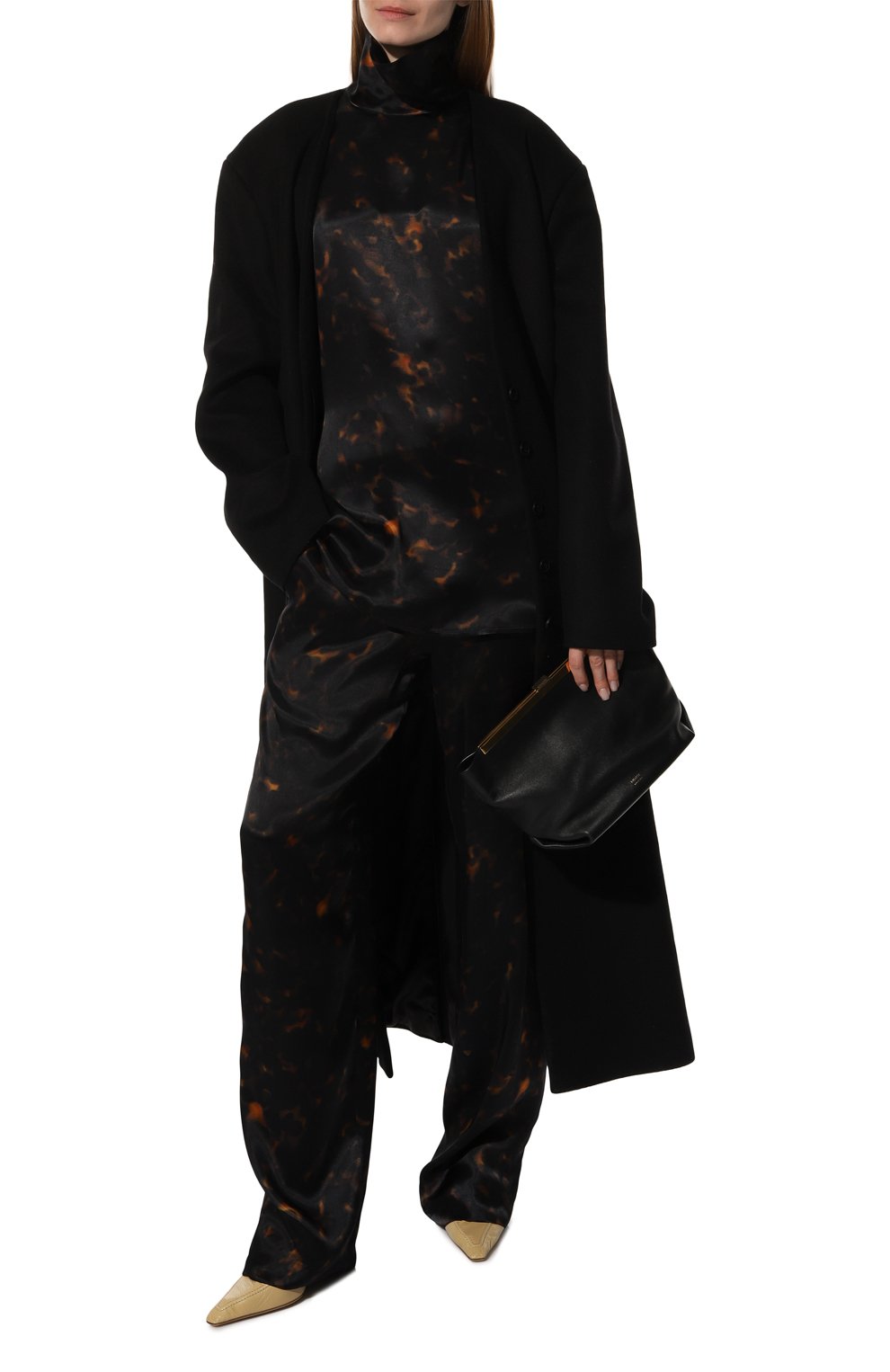 Блузка DRIES VAN NOTEN черного цвета по цене 75900 руб., арт. 222-010786-5382, фото 2 Блузка DRIES VAN NOTEN, арт. 222-010786-5382, фото 2